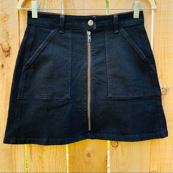 Madewell NWT 25 Denim Utility Zip Skirt in Black - Picture 2 of 7